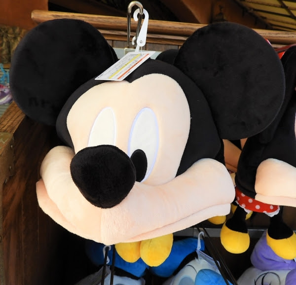 ディズニーのファンキャップまとめ 友達とお揃いコーデを楽しもう 舞浜walker