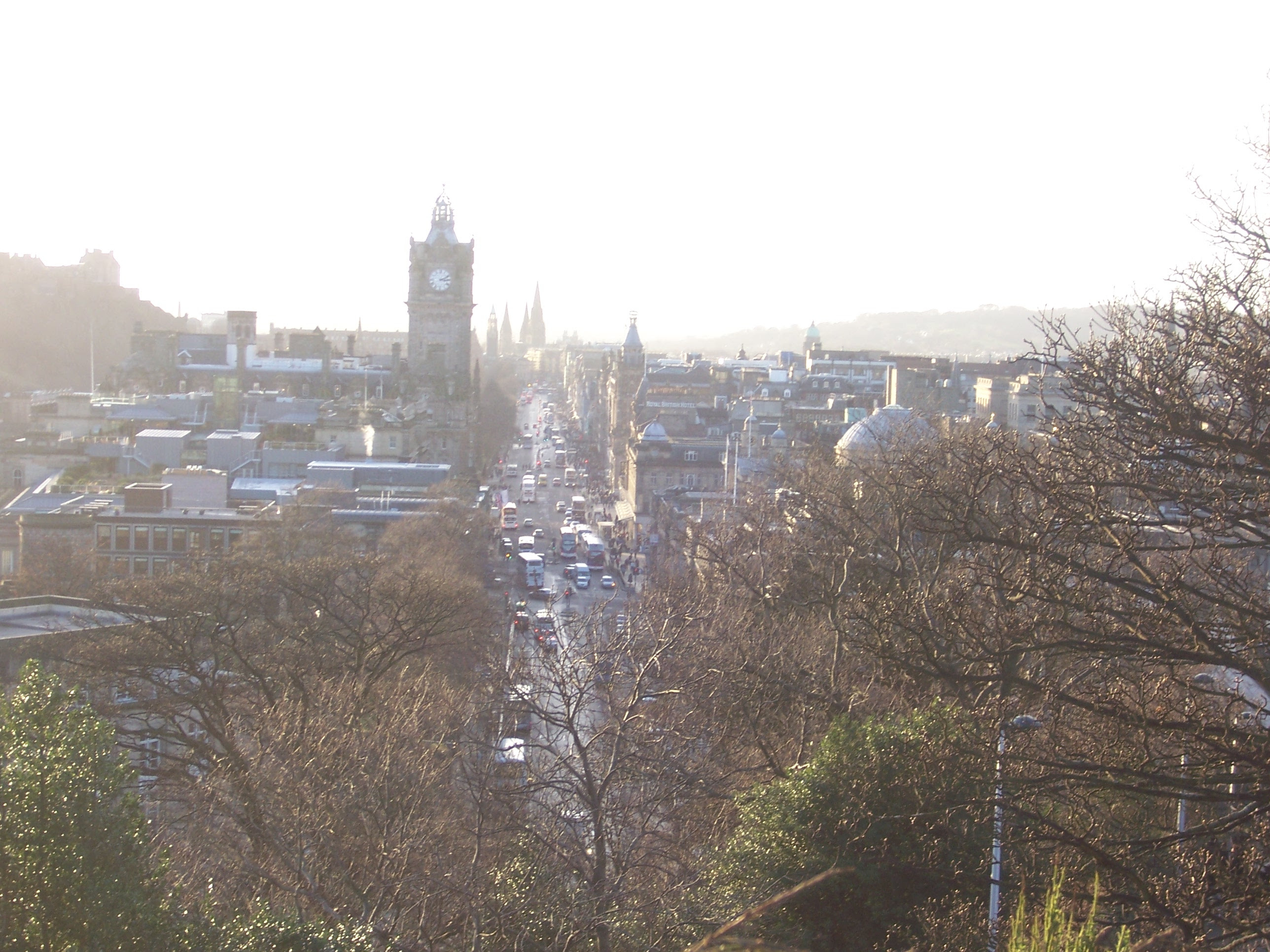 Bird's eye view of Princes Street as the sun was setting. It gets dark around 5 pm here.