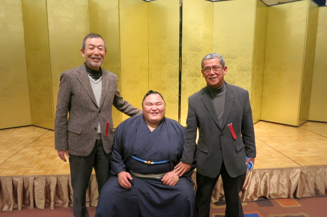千賀ノ浦部屋 満面のほほえみ