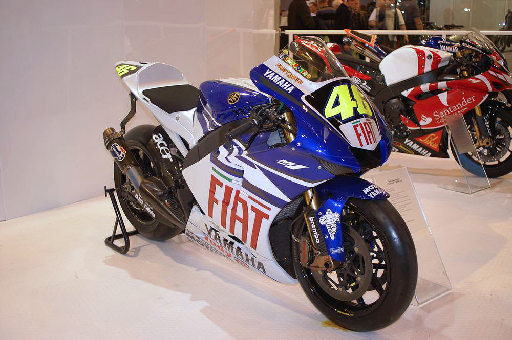 valentino rossi bikes 2008