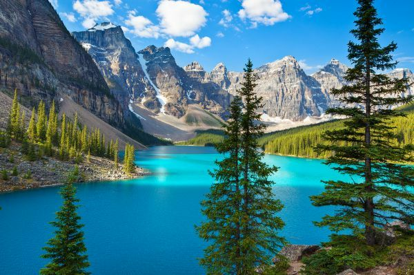 Les plus beaux lacs du Monde - Lac Moraine - Alberta - Canada Les plus beaux lacs du Monde - Lac Moraine - Alberta - Canada