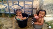 20+ Mandi Lucu, Info Baru!