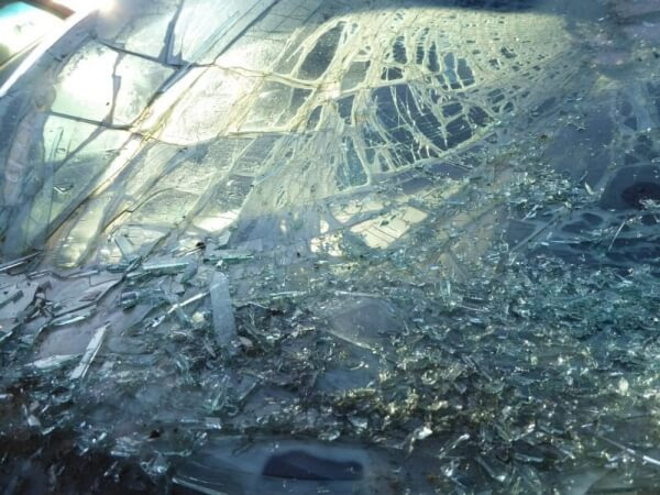 How Long Does It Take to Replace A Windshield?