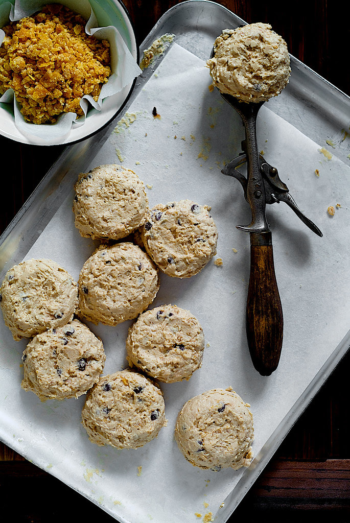 Momofuku's Cornflake Chocolate Chip Cookies