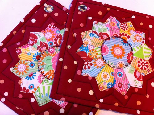 Happiness potholders