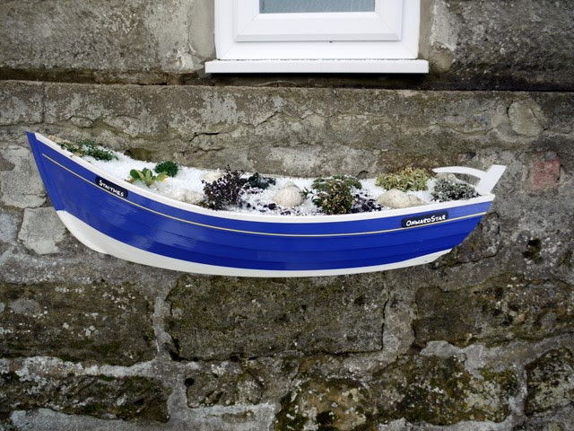 Boat Planter