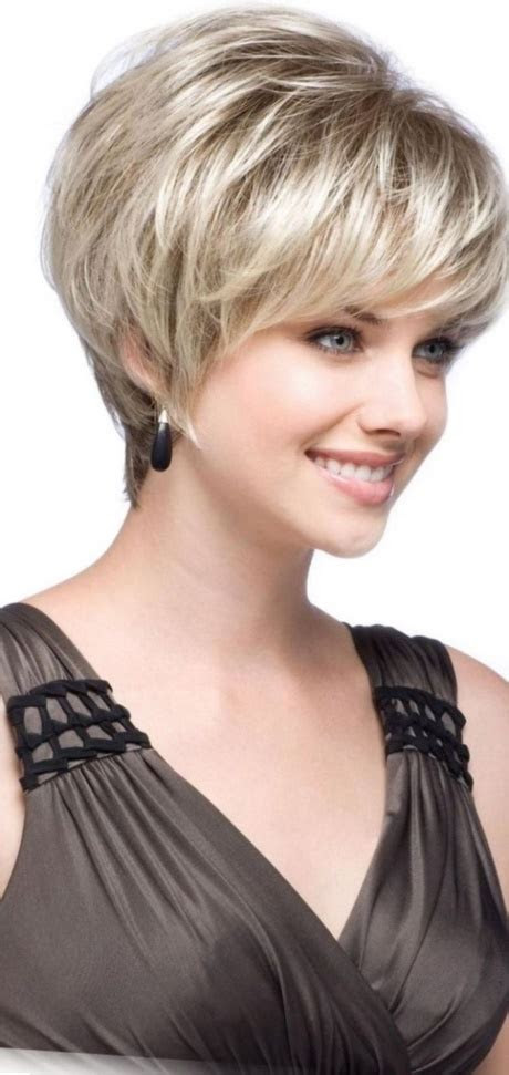 style de coiffure courte pour femme