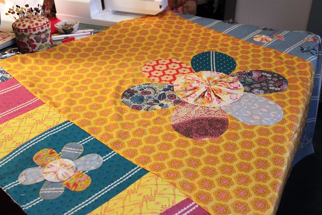 Little Folks Garden Quilt -- yo-yo flowers