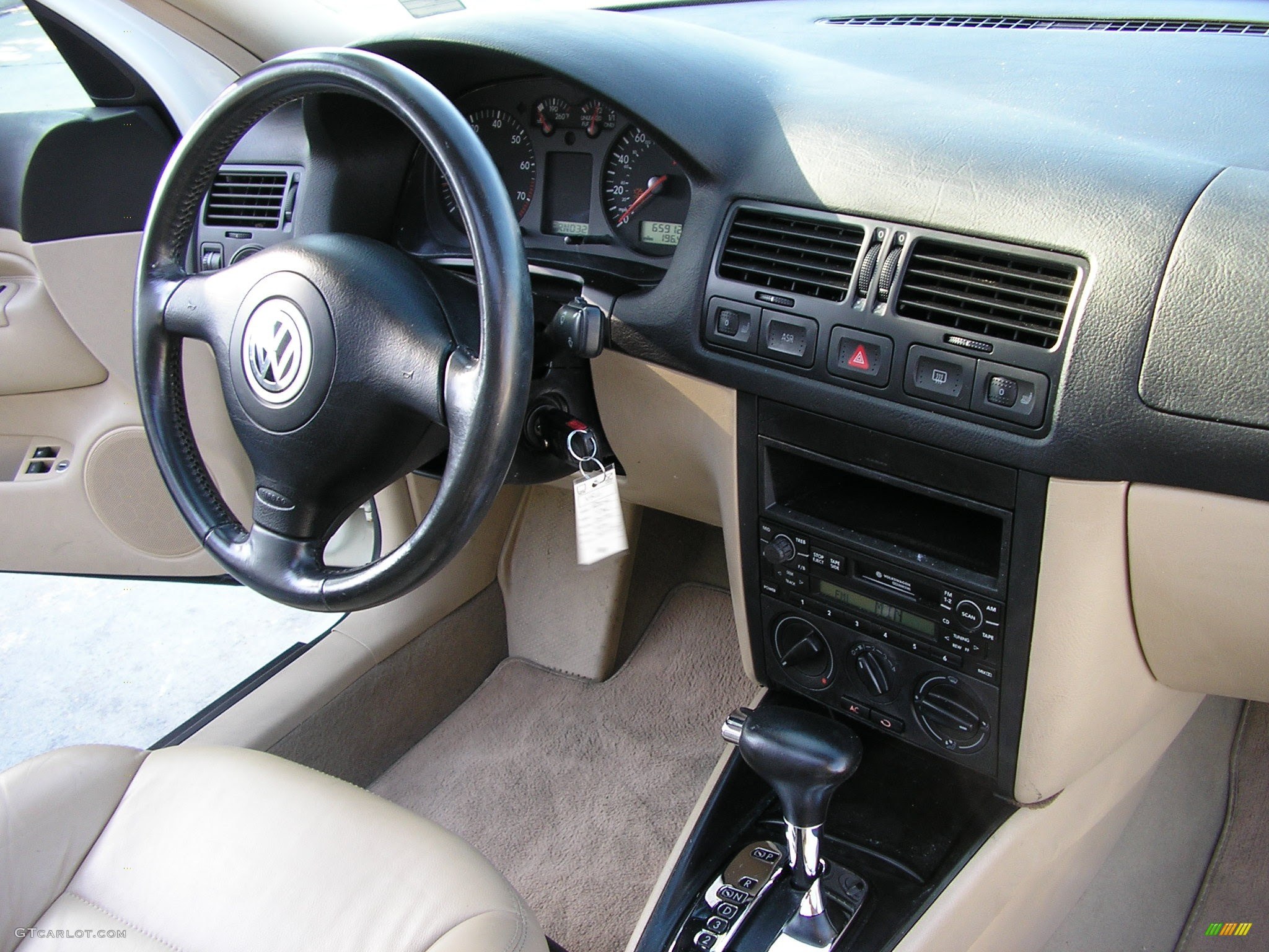 Used 2000 Volkswagen Jetta Gls Vr6 Features  Specs Edmunds