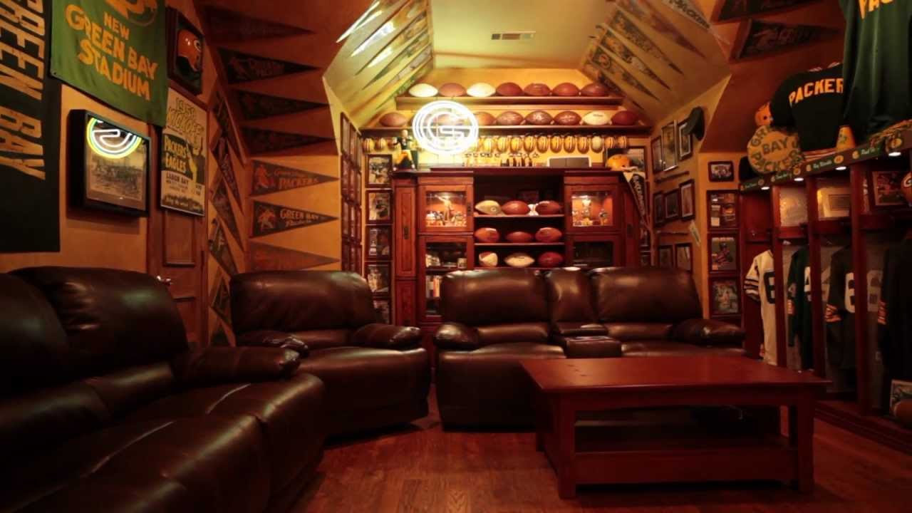 The Ultimate Green Bay Packers Fan Cave - YouTube