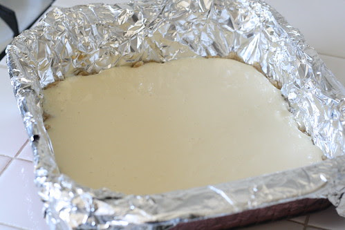 Spread the cheesecake filling