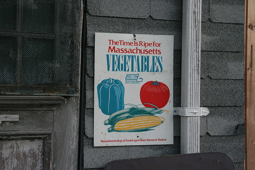 sergi farm sign
