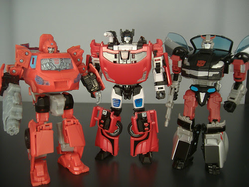 Universe Ironhide-Sideswipe-Silverstreak