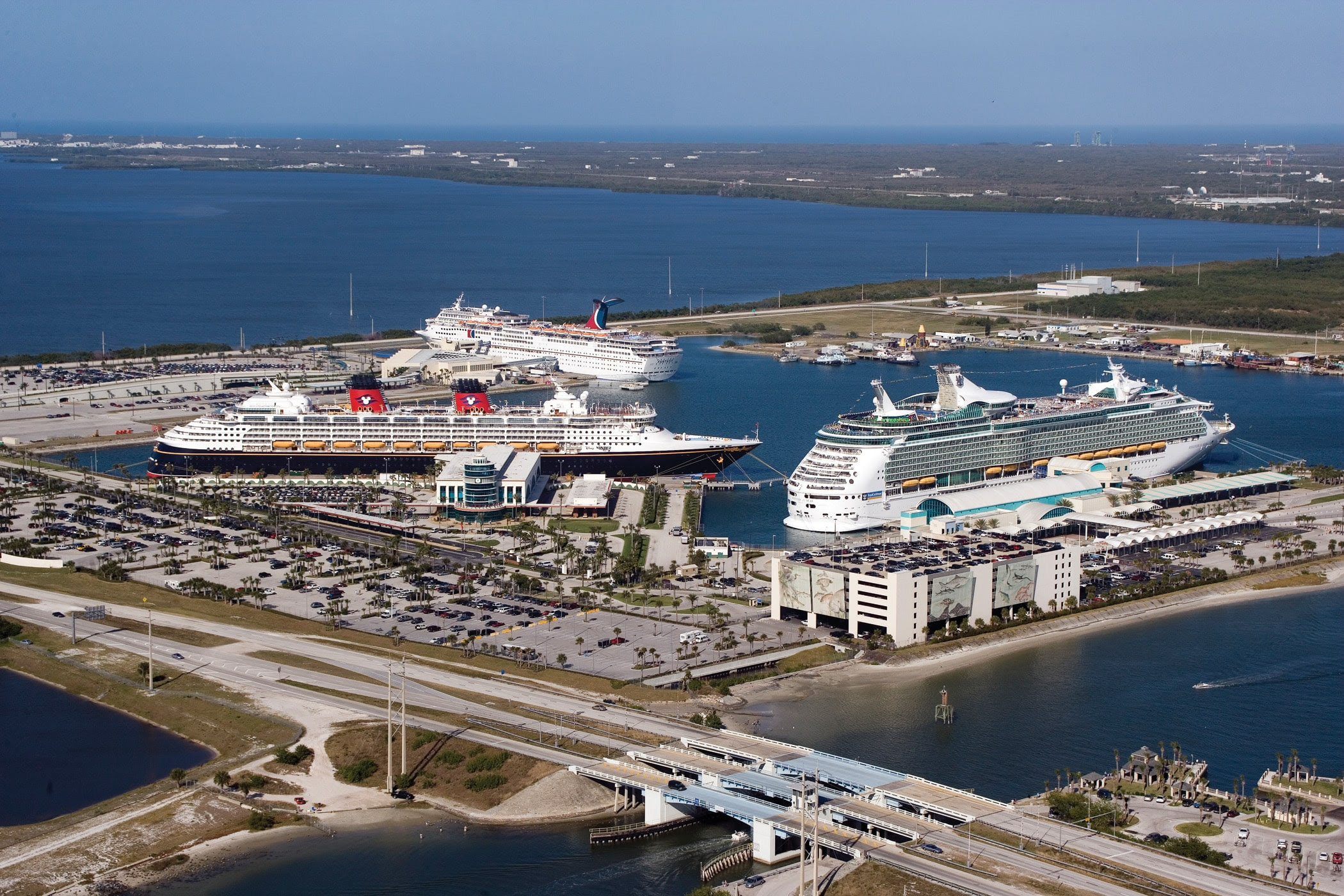 port canaveral cruise lines