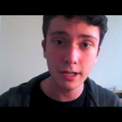 American Polyglot Practicing 20 Languages