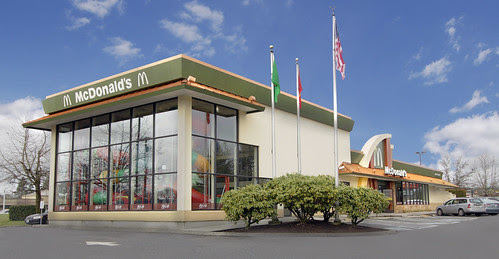 Recent Uploads tagged fastfoodsignage, with geodata