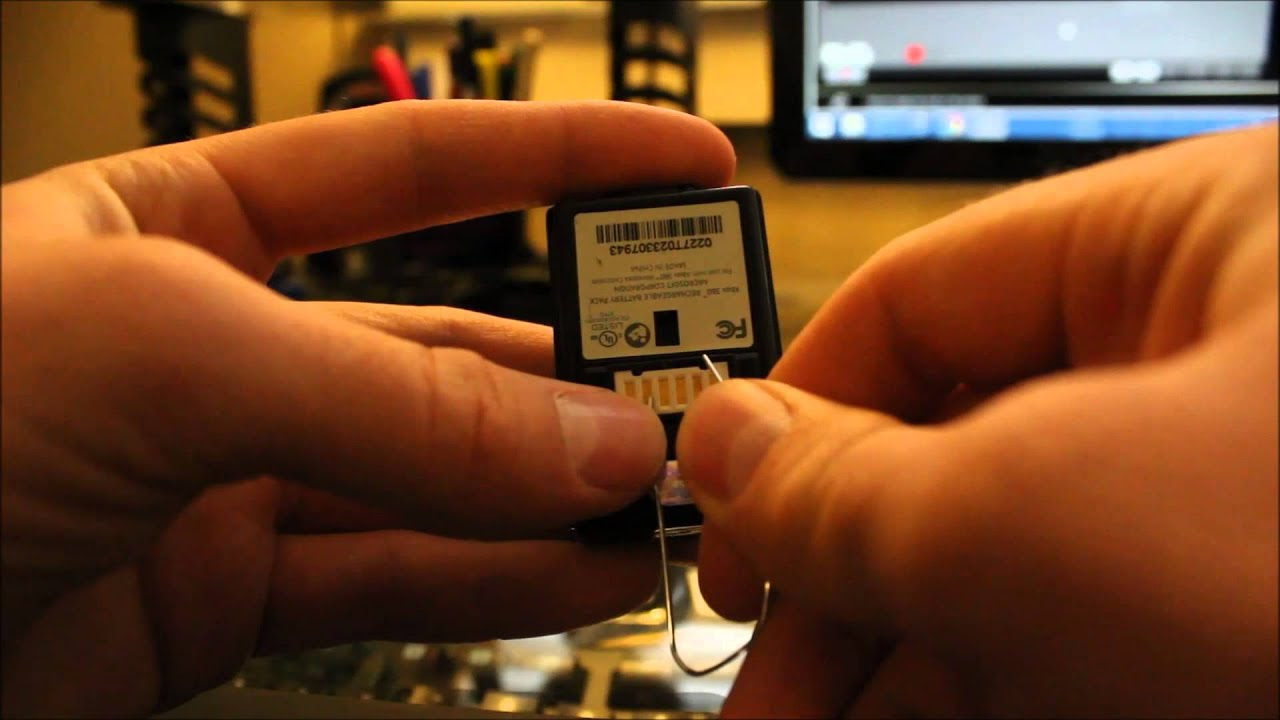 Xbox 360 rechargeable battery pack fix - YouTube