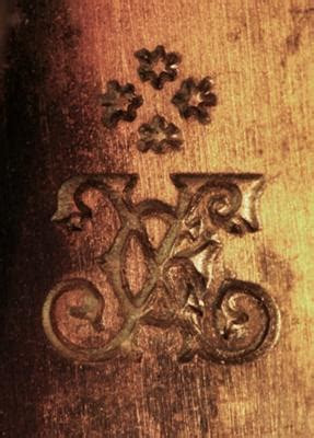Die maker's mark destillerie in kentucky ist eines der größten und erfolgreichsten destillerien amerikas. French Black Marble Mantel Clock
