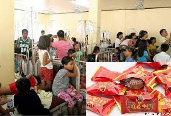 Nhiều em học sinh tiểu học bị ngộ độc sau khi ăn kẹo của người lạ. Ảnh minh họa