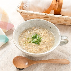 しょうがはちみつ漬 を使った喉にいいレンコンスープ はちみつ 自然食品を使った料理の簡単レシピ 山田養蜂場
