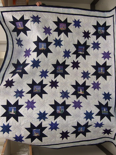 Blue lighthouse quilt finished