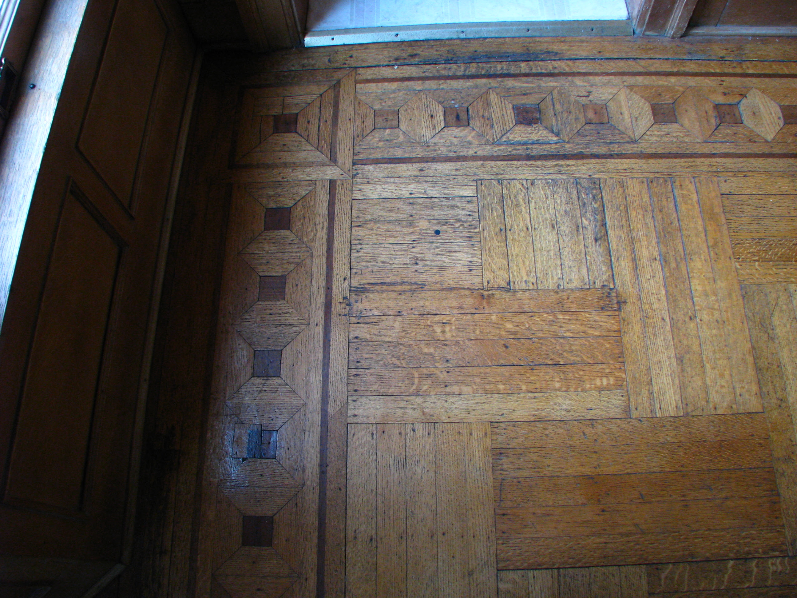 Parquet Floors with Inlays - Year 1904
