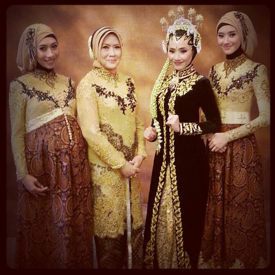 Ide buat yang pakai jilbab dan sedang hamil