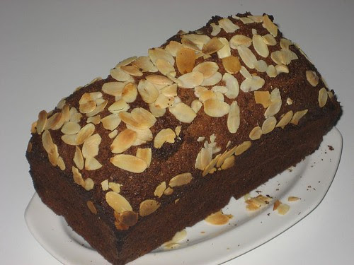 BIZCOCHO DE SALVADO Y LECHE DE ALMENDRAS