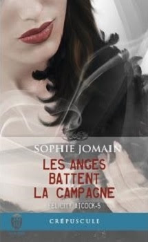 Couverture Felicity Atcock, tome 5 : Les anges battent la campagne