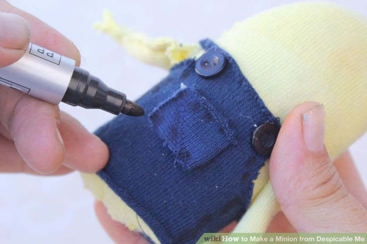Make a Minion from Despicable Me Step 23.jpg