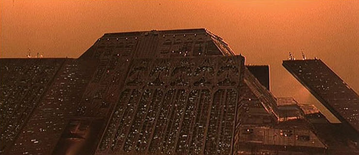 Blade-Runner-Tyrell-01