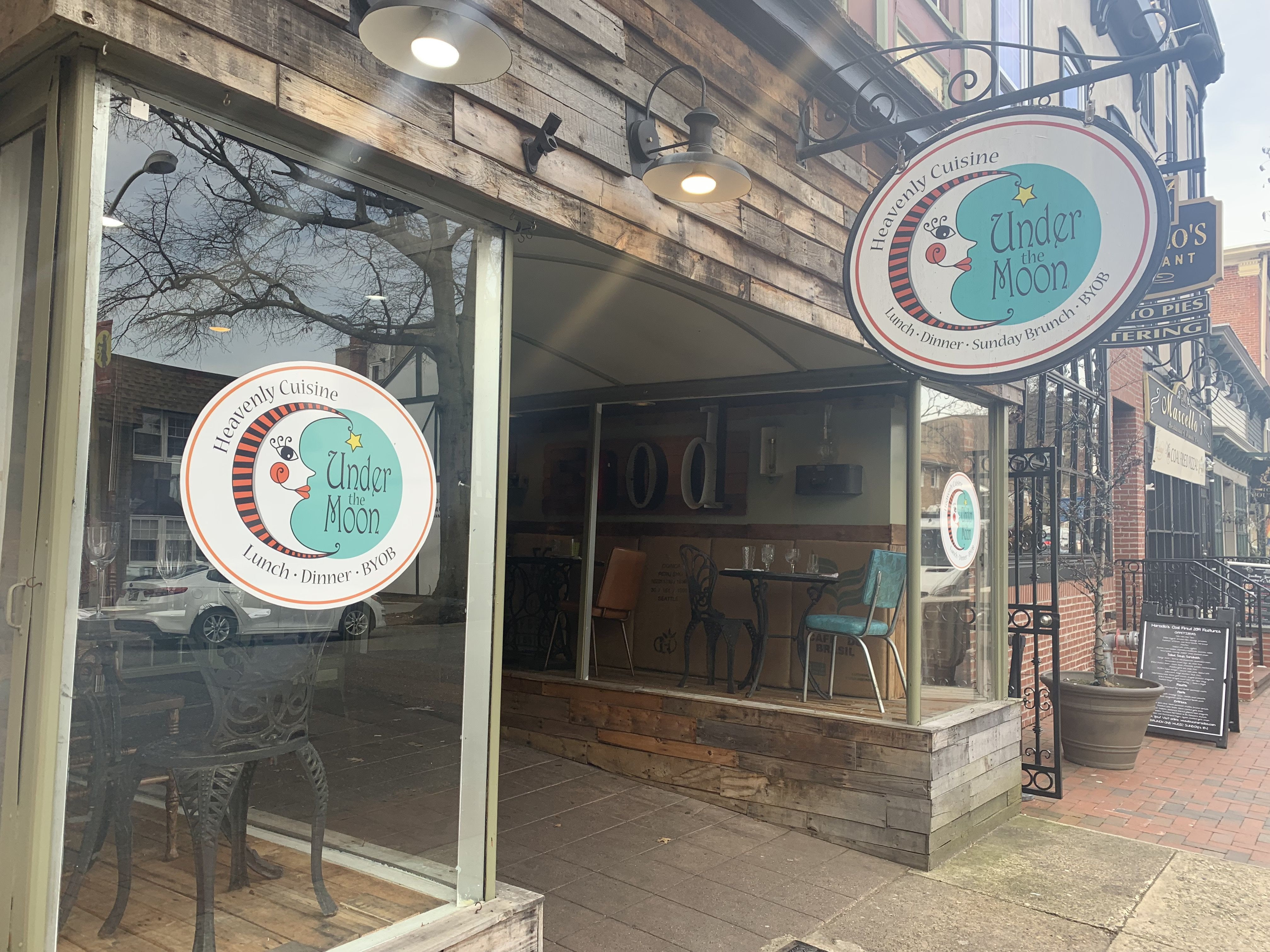 Cafe Owner Stood Up To Racist Tip Note And The Internet Trolls Attacked Nj Com