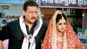 Divya in Dil Hi To Hai Divya in Dil Hi To Hai