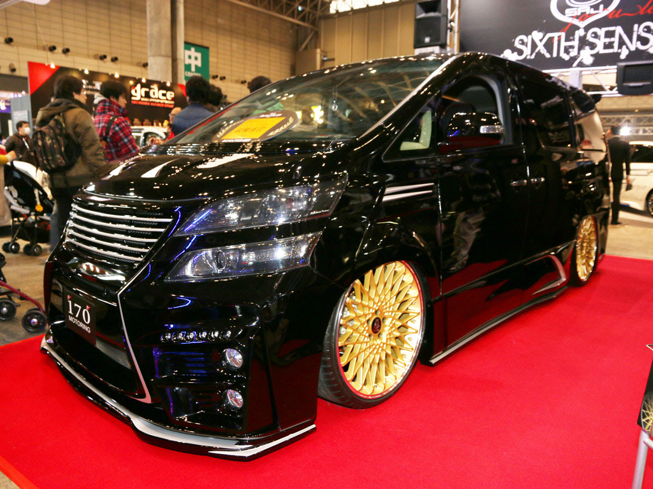 Vip車でヤン車仕様 レクサスマスクのフルカスタムtoyota トヨタ ヴェルファイア Vellfire