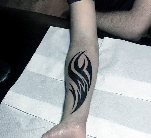 simple tribal tattoos on arm