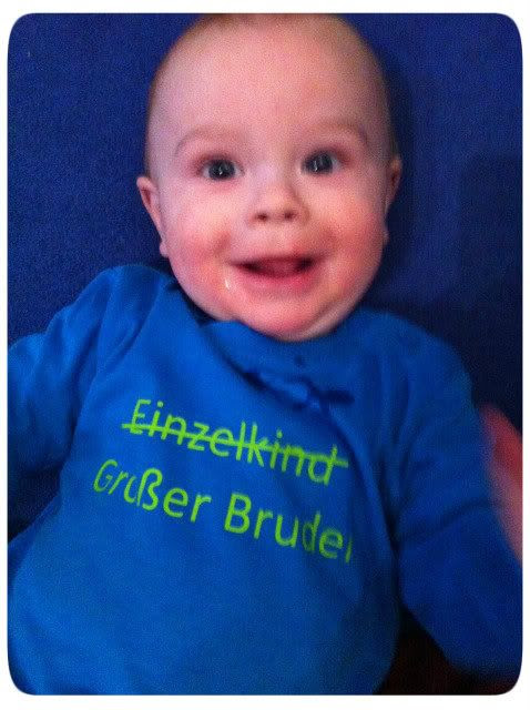 Selbstgestaltetes T-Shirt für den großen Bruder
