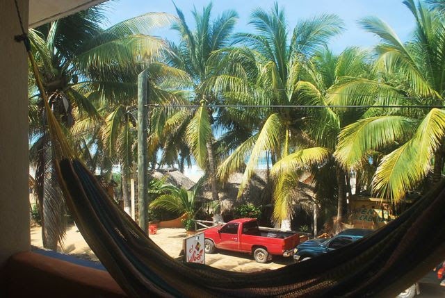 El Lugar