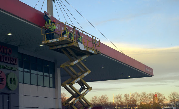 Fotos Terminal Avios Iberia y Cepsa construccion