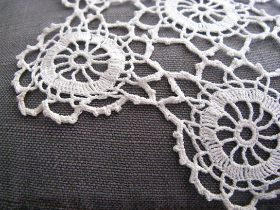 doily