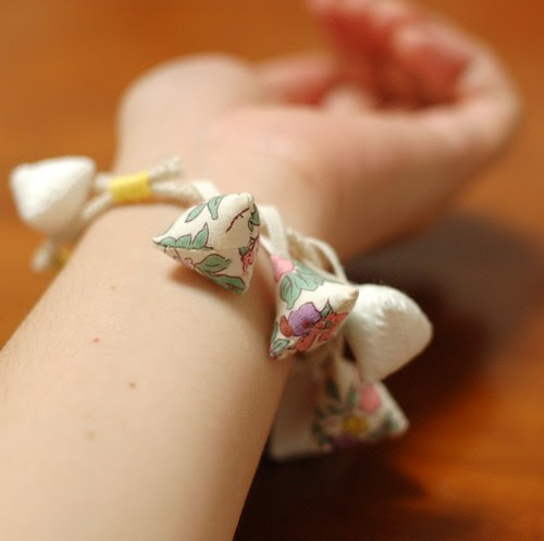Tetra bracelet