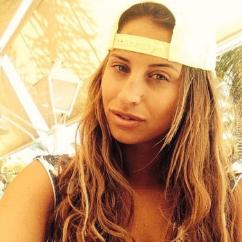 Ferne McCann sharing a few image into her Instagram account on Saturday, April 26, 2014 