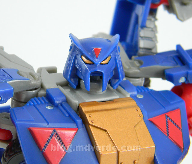 Transformers Darkmount (Straxus) Generations Deluxe - modo robot