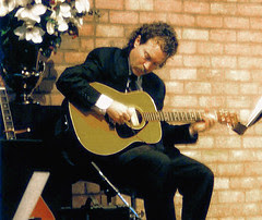 Leading Worship with the Guitar