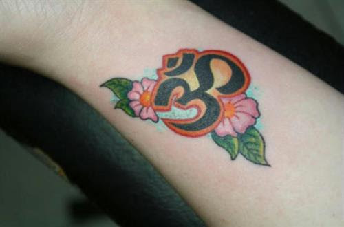 Luckys Tattoo  Piercing Tattooing  Piercing