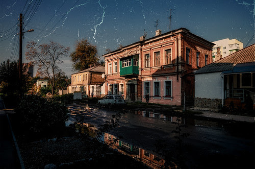 Где-то в старом городе. by photochronik