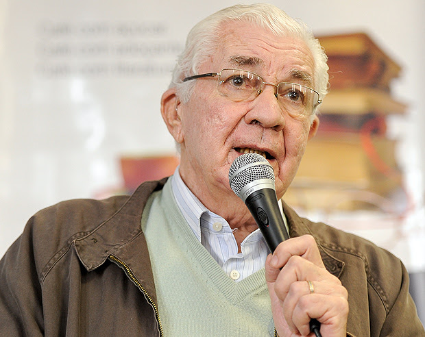 O neurocientista Ivan Izquierdo durante congresso em Buenos Aires