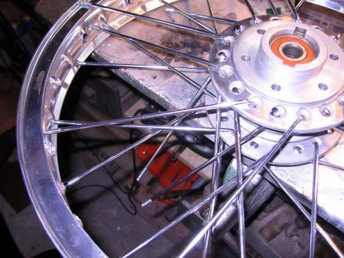 Rayonnage D Une Roue De Moto Frico Racing Passion Moto