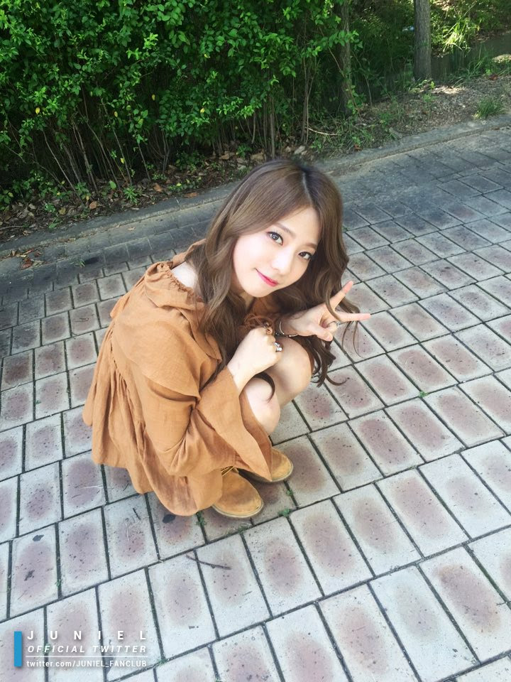 주니엘 물고기자리 버스킹 올드스쿨 JUNIEL 오후 시간 싶은 스누퍼 방송됩니다 태연 JUNIEL_FANCLUB