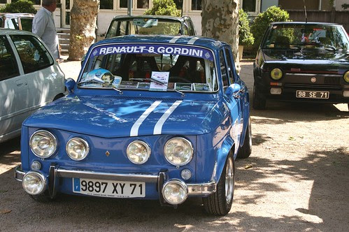 renault 8 gordini bleue retro car meeting juin 2010 by OLIVERNEYOL