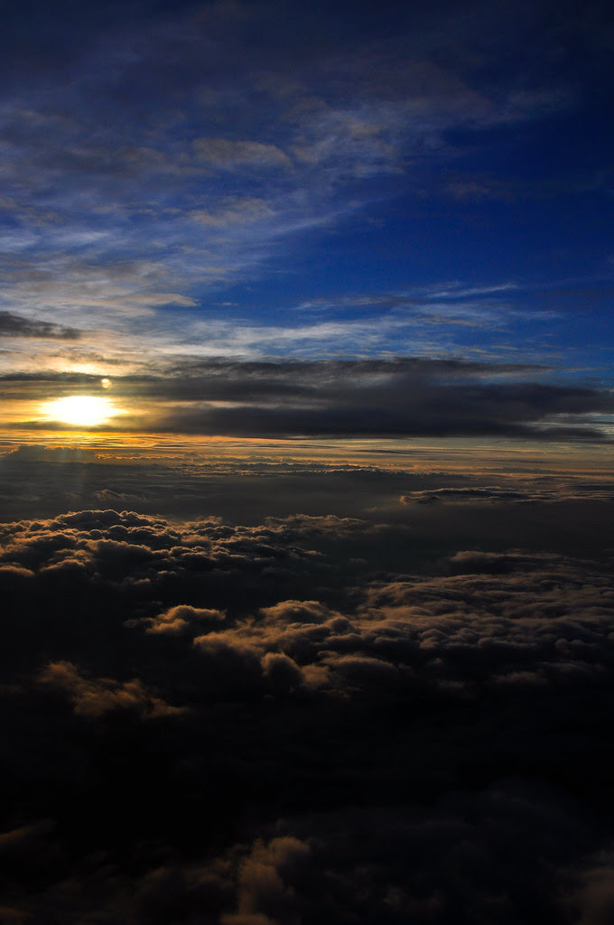 Early flight to Hong Kong ...